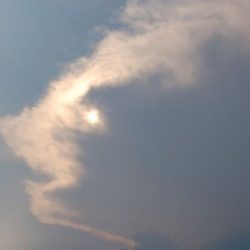 10 formas de nuvens muito estranhas 6