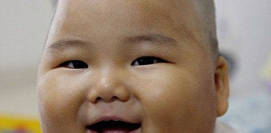 Bebé chinês tem 20 quilos com apenas dez meses de idade