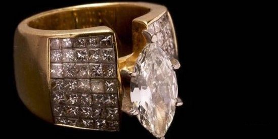 Qual o preço deste anel apreendido a narcotraficantes?