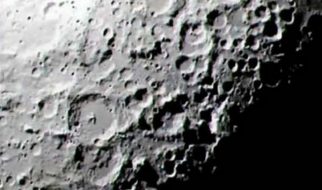 NASA prende mulher que vendia rocha lunar 1