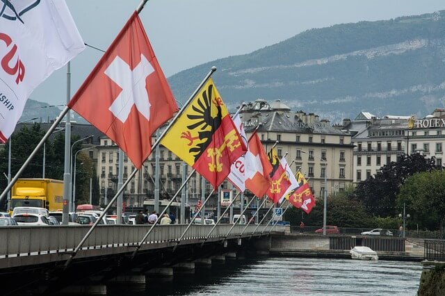 bandeira suiça